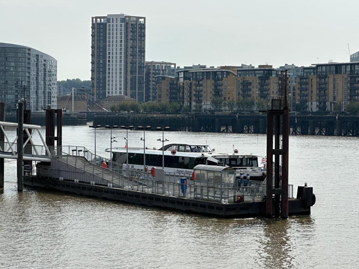 Appartement River Views From Canary Wharf *